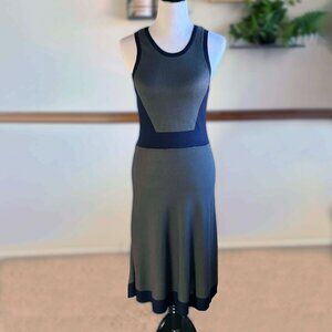 Black and Gray Colorblock Sleeveless Knit Dress
